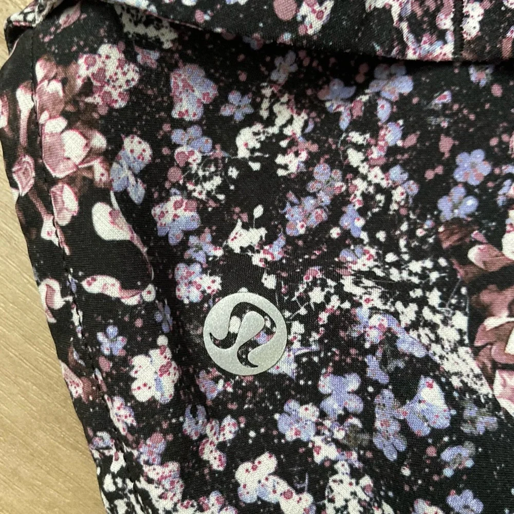 [Lululemon] Speed Short Floral Spritz Multi 2